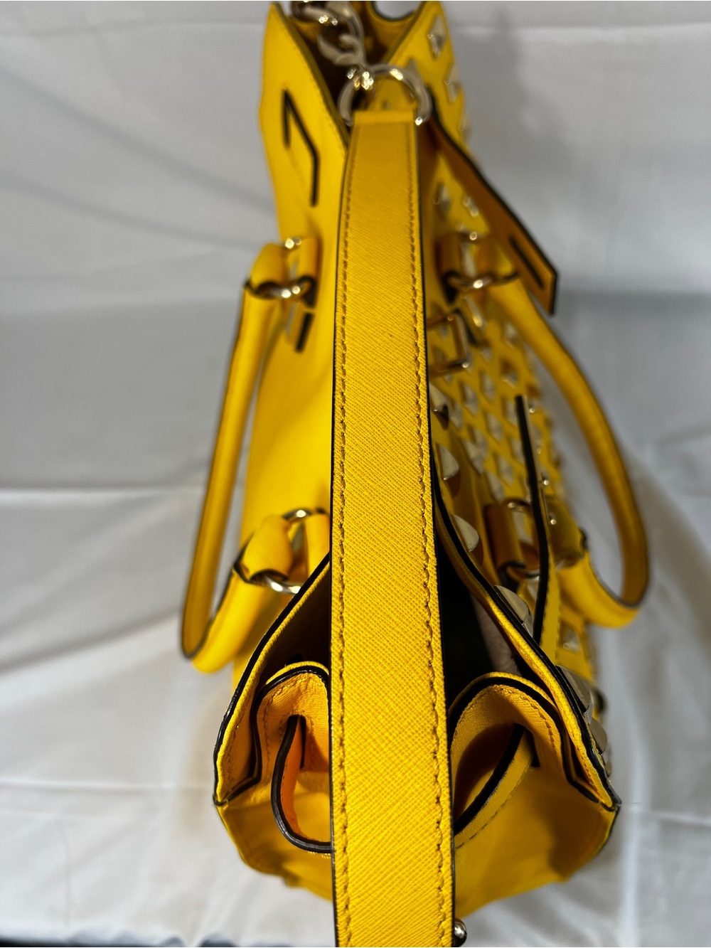 Michael Kors Hamilton Pyramid Studded Citrus Tote Crossbody - Picture 12 of 16